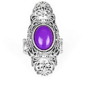 NWT Flair for the Dramatic Purple Ring